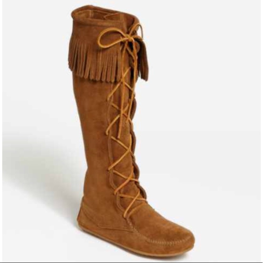 Authentic Minnetonka Suede Moccasin Boots!